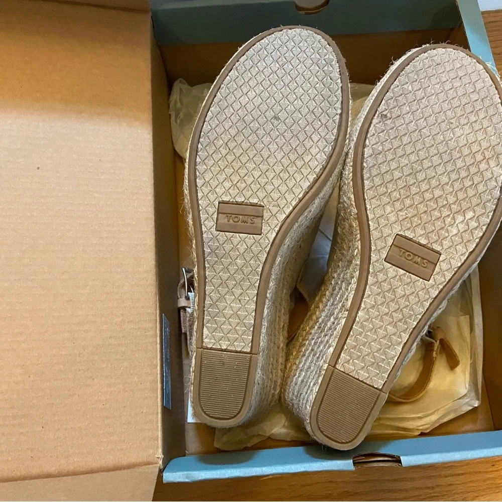 TOMS Monica Espadrille Wedge Sandal in Natural in Box - Picture 9 of 9